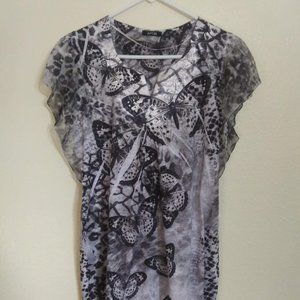Beautiful Butterfly Apt. 9 blouse new without tags